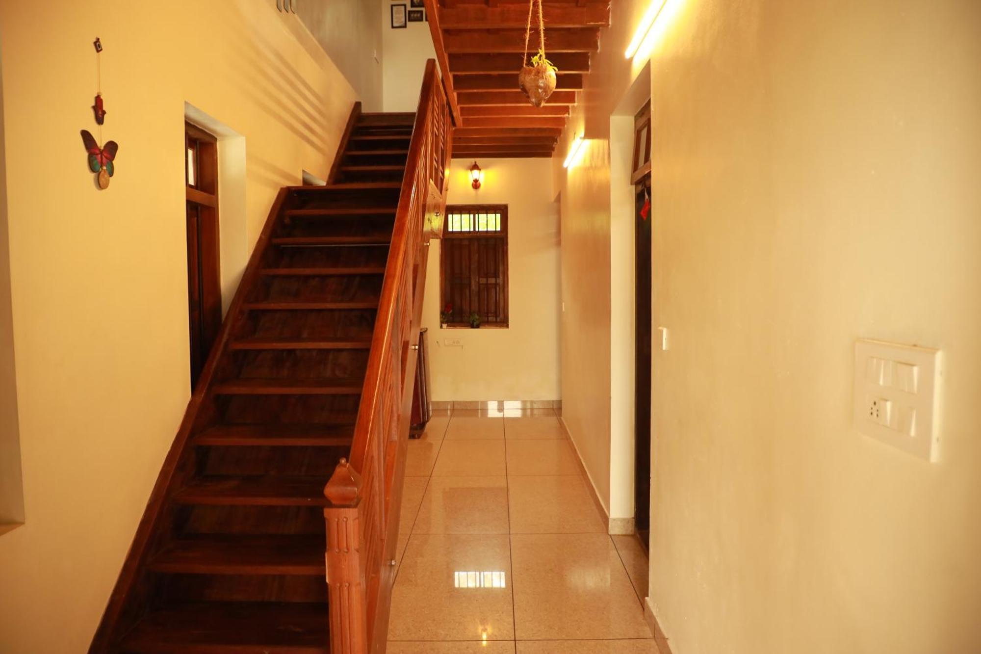 Kovalam Lake View Villa Vellayani Экстерьер фото