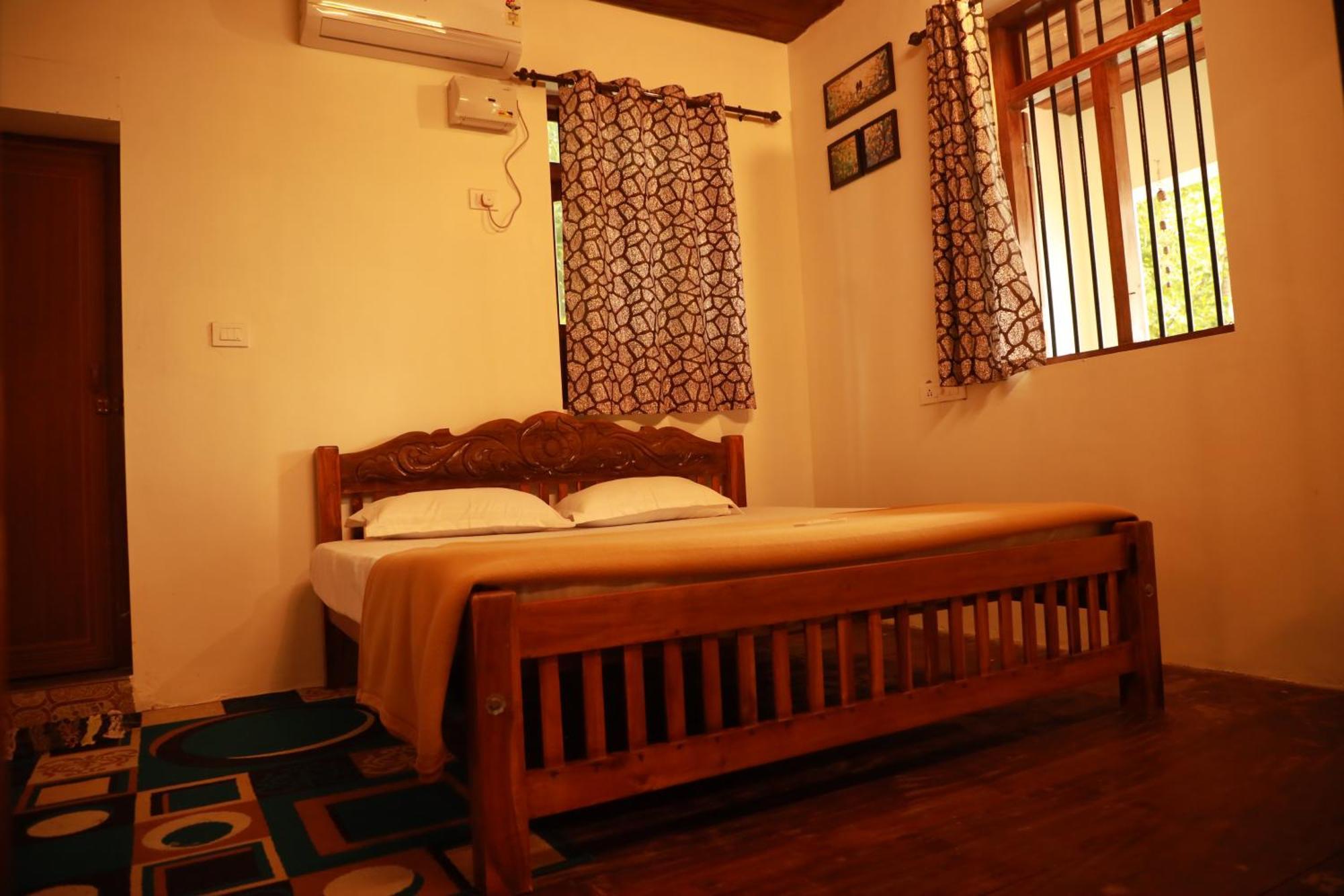 Kovalam Lake View Villa Vellayani Экстерьер фото