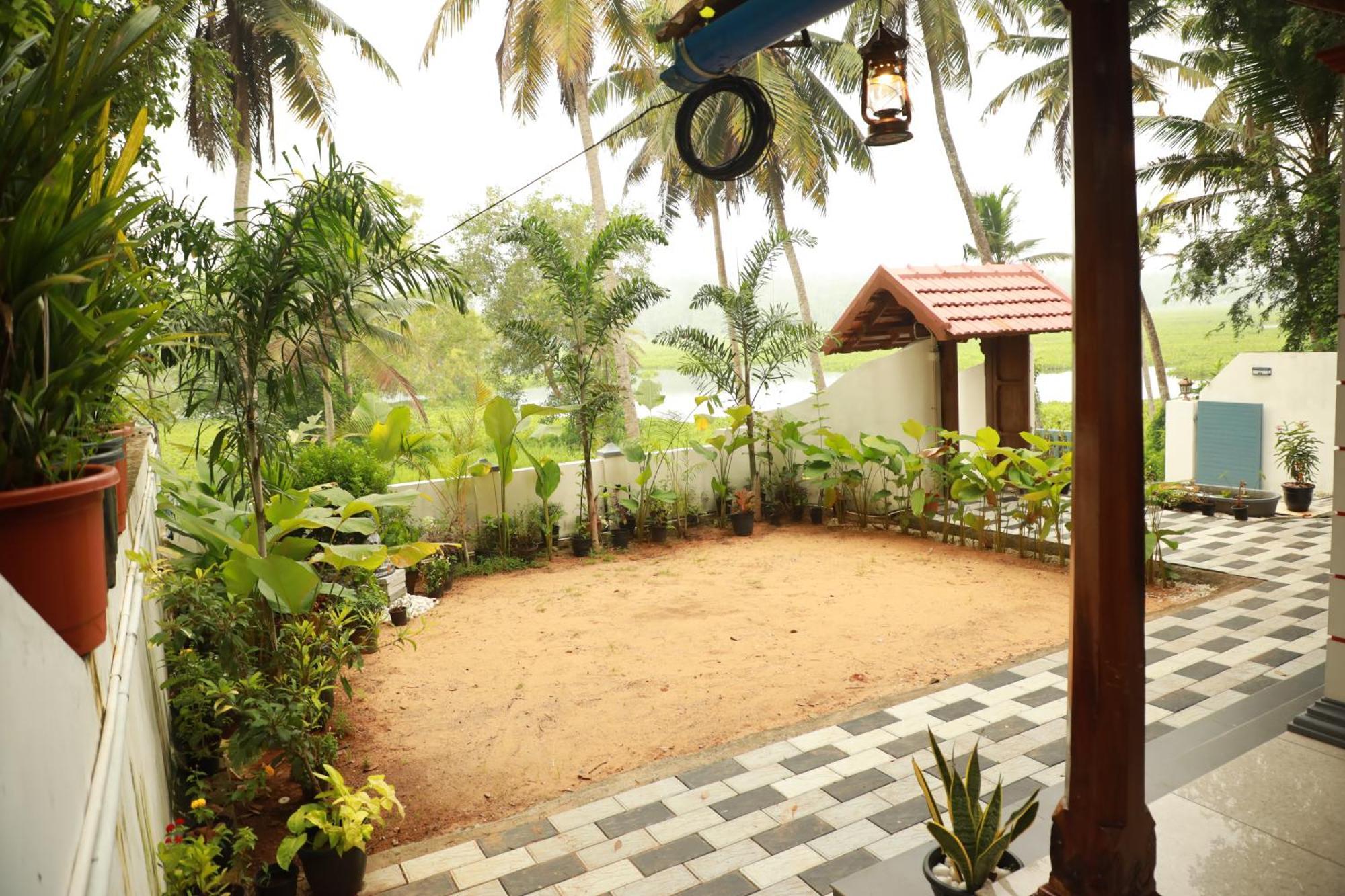 Kovalam Lake View Villa Vellayani Экстерьер фото
