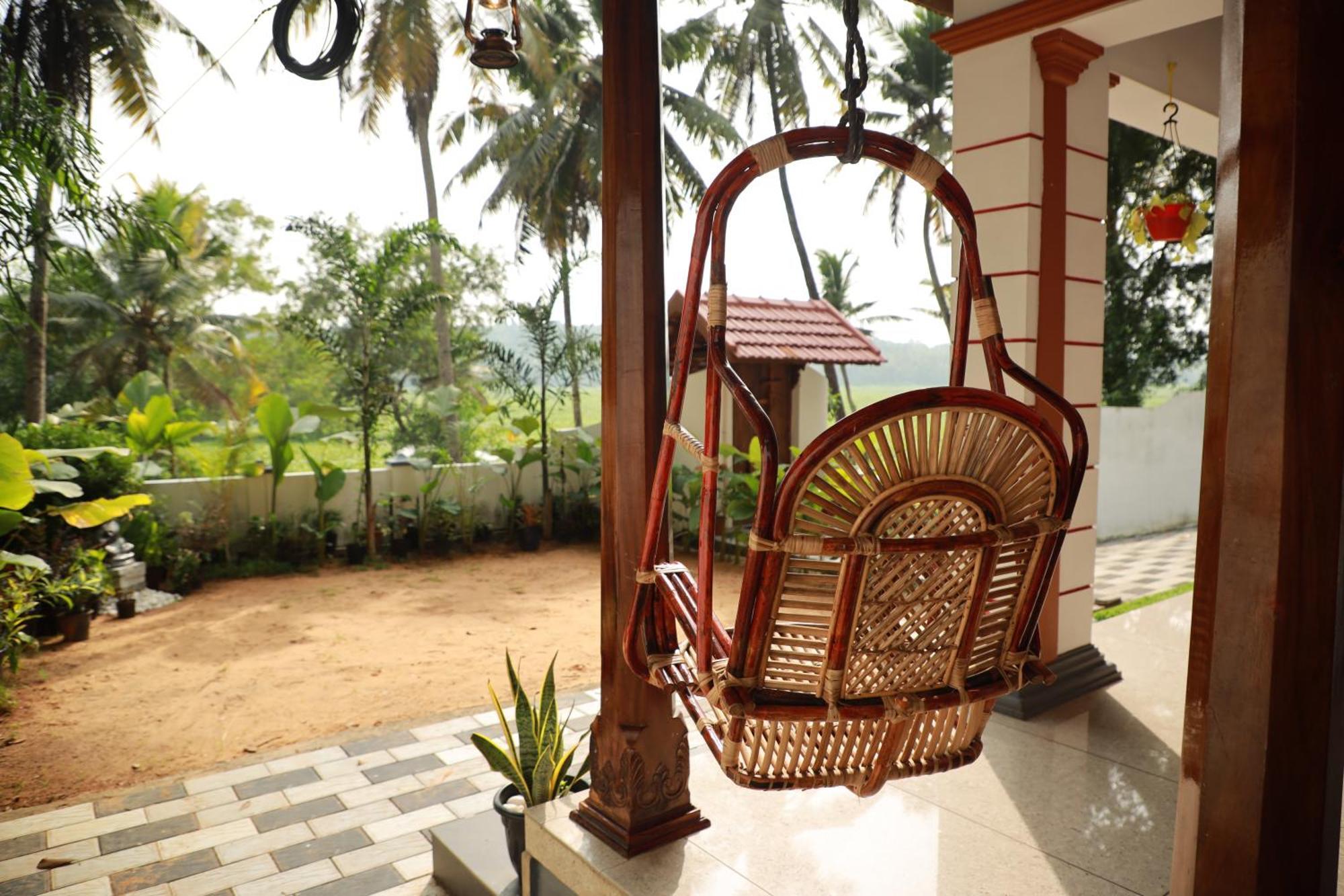 Kovalam Lake View Villa Vellayani Экстерьер фото