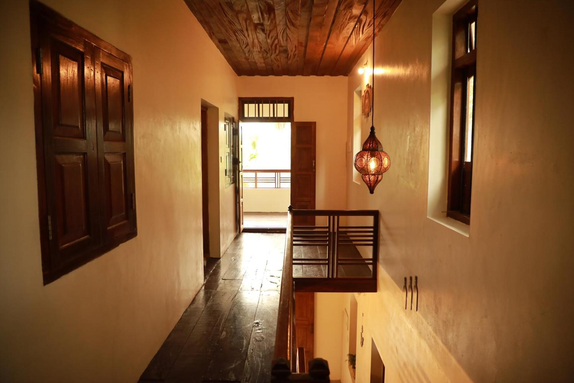Kovalam Lake View Villa Vellayani Экстерьер фото